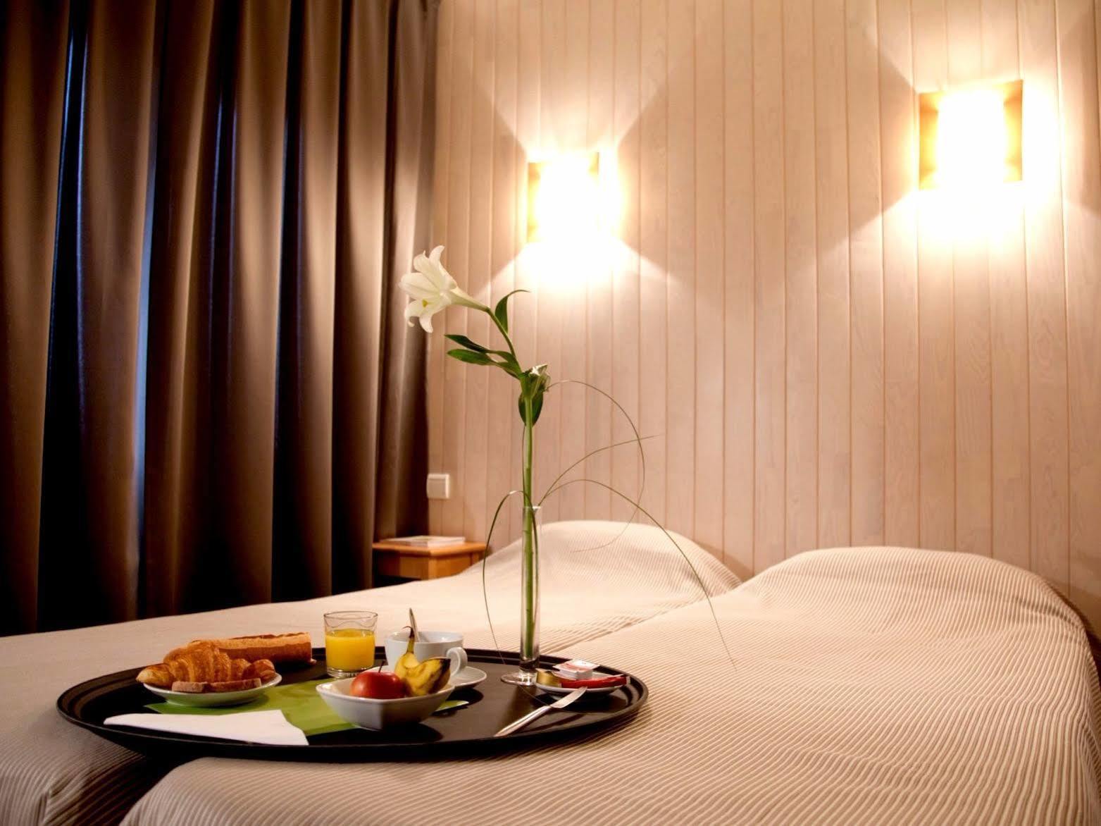 Logis Hotel Le Relais Бискаррос Экстерьер фото
